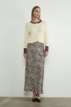 Load image into Gallery viewer, Leopard Satin Effect Skirt