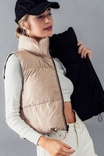 Load image into Gallery viewer, Reversible Stand Collar Cropped Puff Vest