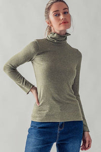 Wavy Edge Turtleneck