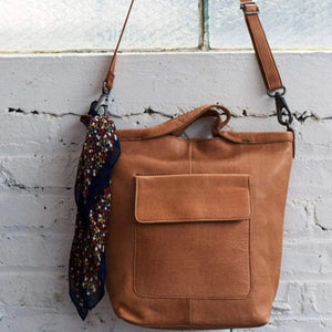 Bianca Handcrafted Leather Tote/Crossbody Bags: Cognac