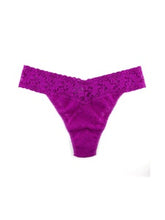 Load image into Gallery viewer, Hanky Panky Original Rise Lace Thong