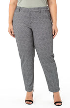 Load image into Gallery viewer, Curvy Girl Kelsey Knit Trouser