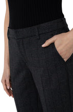 Load image into Gallery viewer, Kelsey Knit Trouser 29&quot;ins The Solids