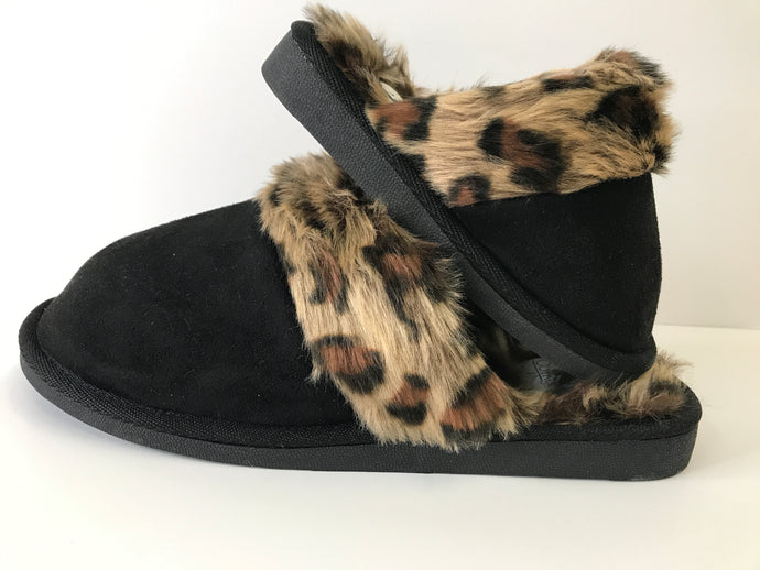 Snooze Leopard Slippers in Mommy & Me Sizes