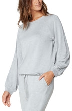Load image into Gallery viewer, Crew Neck Pullover