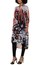 Load image into Gallery viewer, Longline Mariposa Print Top