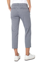 Load image into Gallery viewer, Kelsey Crop Trouser