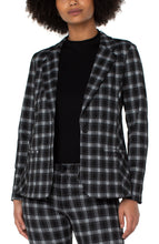 Load image into Gallery viewer, Fitted Blazer Black/White Plaid