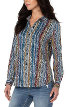 Load image into Gallery viewer, Button Up Woven Blouse